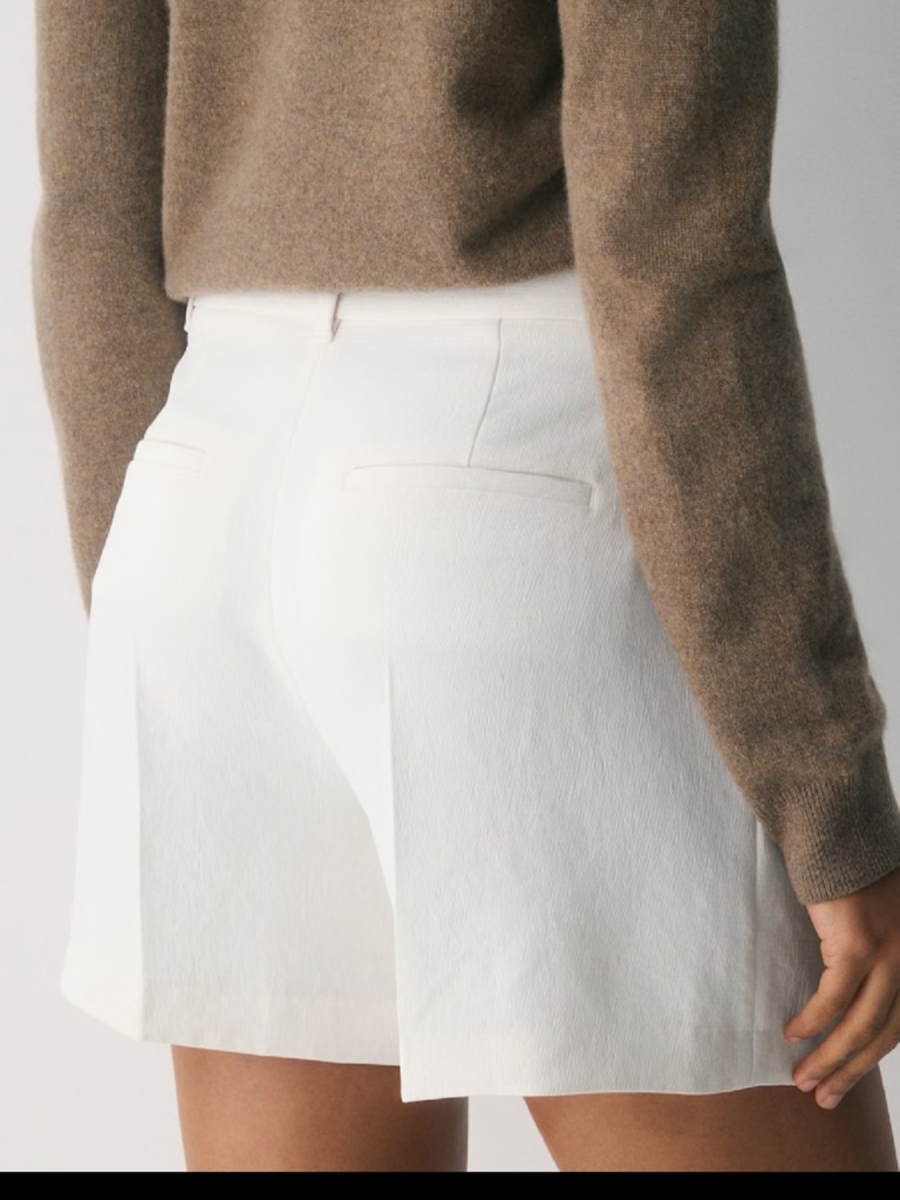 Wilfred Effortless Short Mid Thigh Light Birch - Picture 4 of 7